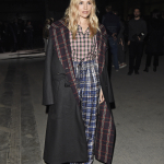 SiennaMillerwearingBurberryandtheBurberryFebruary2018show001.jpg